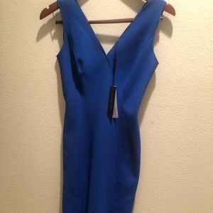 NWT Elie tahari full blue dress in size 0, new